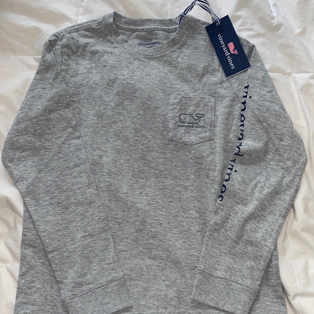 Not 4 Sale Vineyard vines long sleeved Pocket Vintage Whale Gray t-shirt Size 7 - Picture 7 of 8
